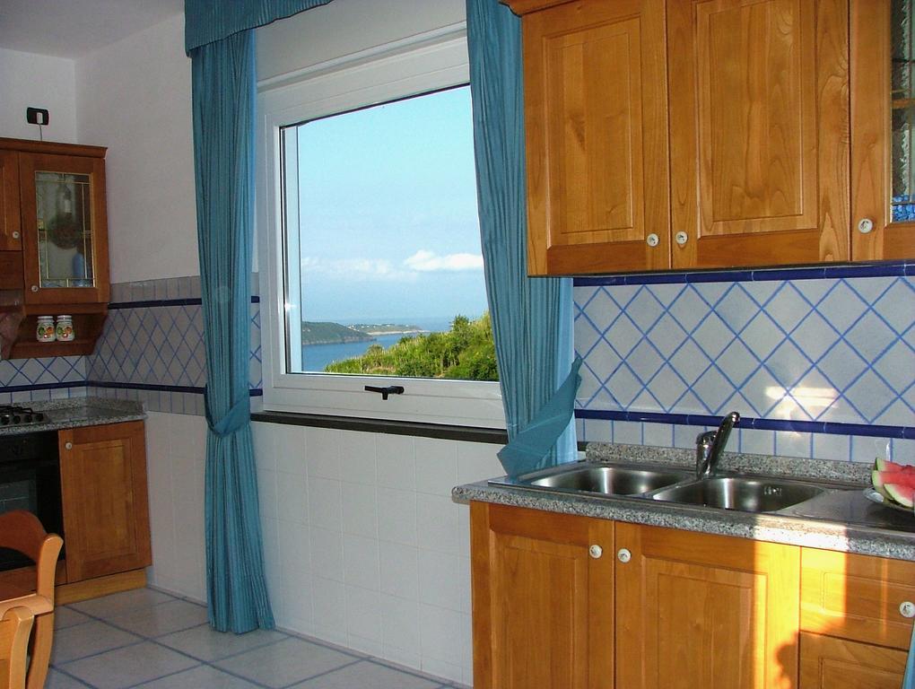 Villa Rosalia Barano dʼIschia Rum bild